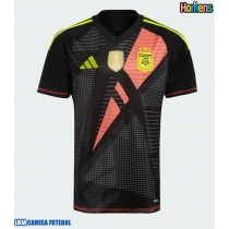 Camisa de Futebol Argentina Goleiro Equipamento Principal Copa America 2024 Manga Curta